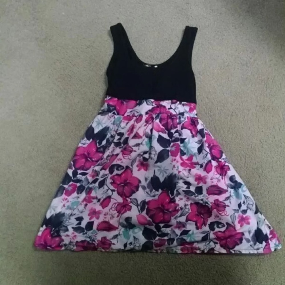 Mini dress
